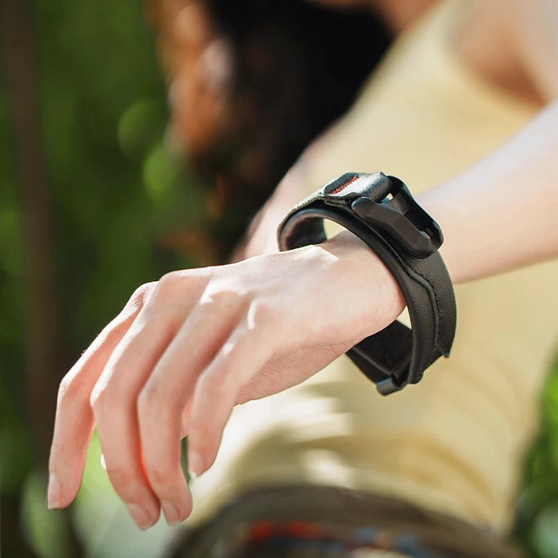 فالكام كاميرا Maglink Quick Magnetic Buckle Wrist Strap V2 M00B5101D