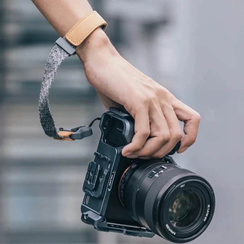 أولانزي كاميرا Falcam F22 & F38 & F50 Quick Release Cage Sony a7C II C00B3A01