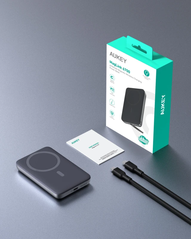 أوكي باور بانك ٦٧٠٠ مللي أمبير ٢٠ واط MagFusion 6700 Magnetic Wireless USB C C Included Gray PB MS01
