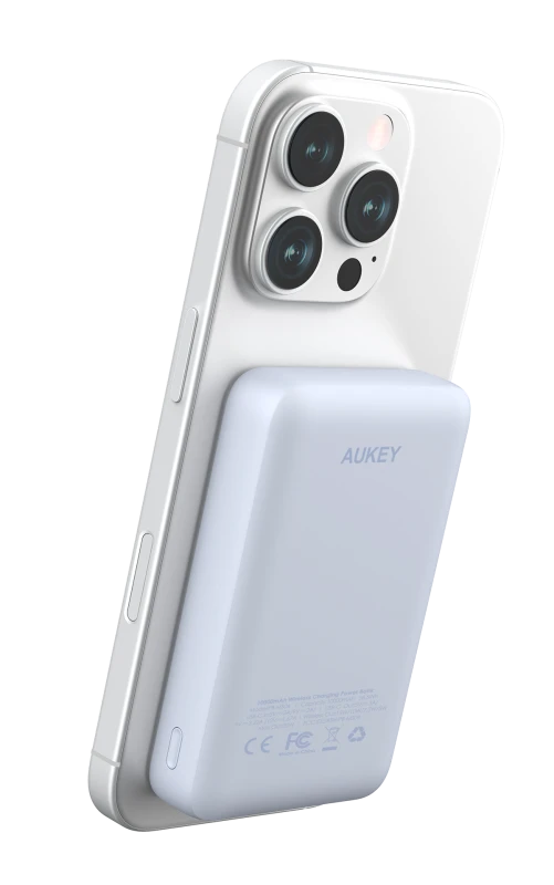 AUKEY MagFusion 10000 10000mAh Magnetic Wireless Charging Power Bank PB-MS04